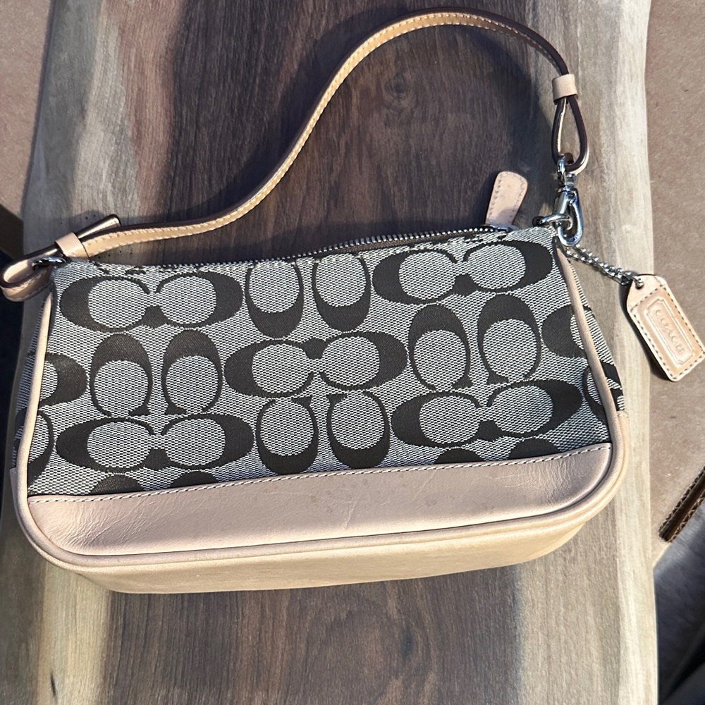 Coach Brown and Cream Clutch Signature Design